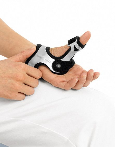 Ортез на лучезапястный сустав R140-2 Medi, сильная фиксация купить в OrtoMir24