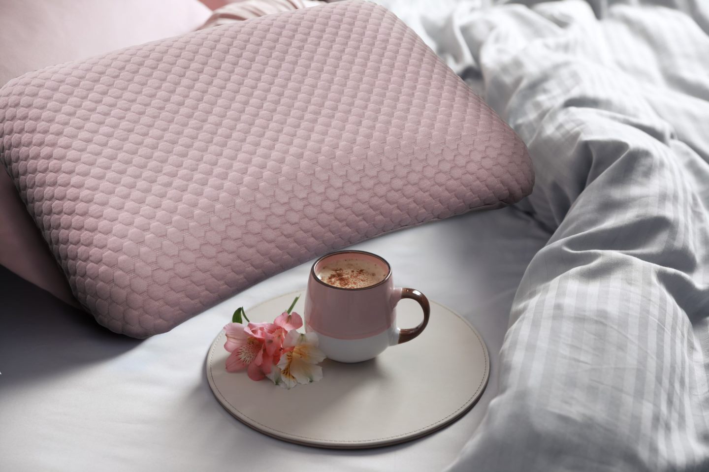 Эксклюзивная лечебно-профилактическая подушка Darly П501 LUBUA, Лиловый купить в OrtoMir24